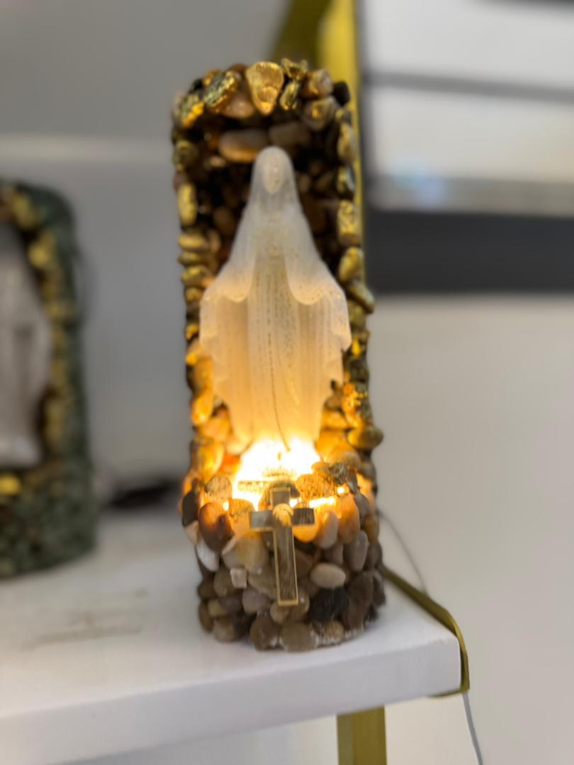 Autel Lumineux Artisanal - Statuette Vierge Marie & Éclairage Intégré